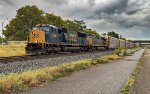 CSX 4746 leads M276.